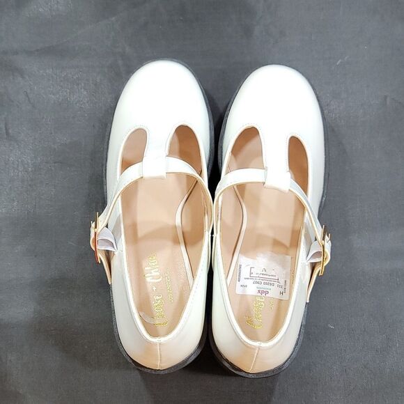 BRAND NEW CHASE &CHLOE FAUX PATENT LEATHER T-STRAP MARY JANE HEELS - Picture 5 of 16